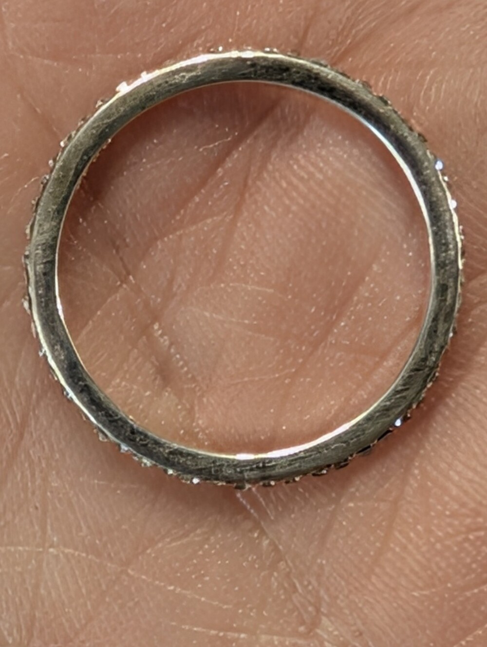 Beautiful Silver Eternity Band Ring Like New Size 7 - Picture 8 of 8